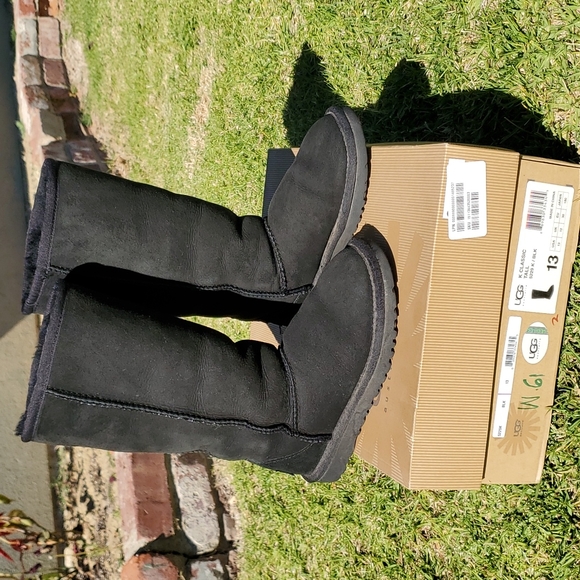 UGG Australia Kids Classic Tall Boots, Black, sz 13 - Picture 3 of 10